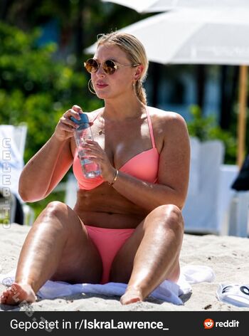 Full leaked Iskra lawrence private photo