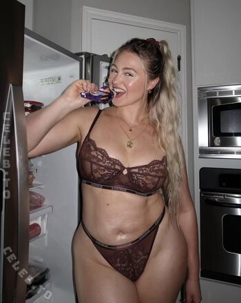 Full leaked Iskra lawrence private photo