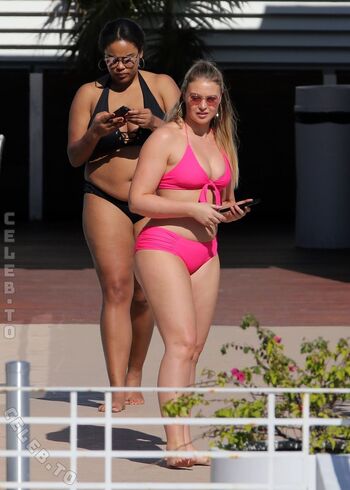 Full leaked Iskra lawrence page private photo