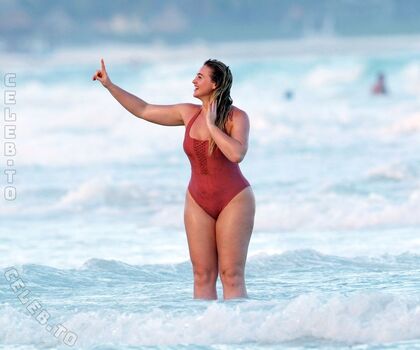 Full leaked Iskra lawrence page private photo