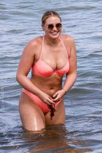 Full leaked Iskra lawrence private photo