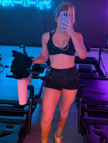 Full leaked Isla dawn private photo