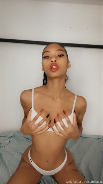 Full leaked Islabizaxxx private photo