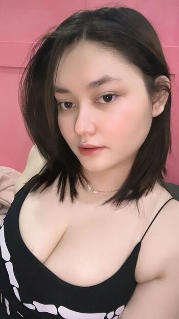 Full leaked Ismi nurbaiti page private onlyfans photo