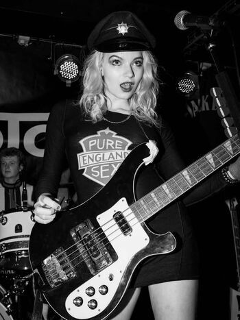 Full leaked Issey carts private onlyfans photo