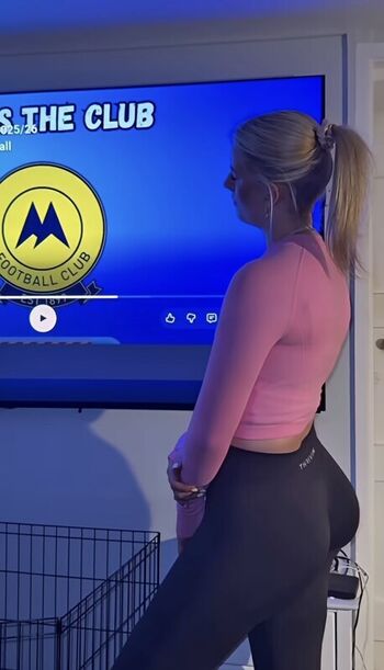 Full leaked Issy anderson private photo