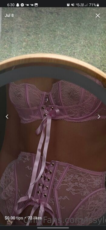 Full leaked Issy chan private photo