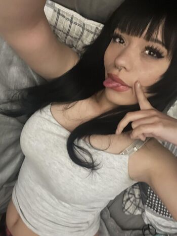 Full leaked Itallhappensatonce private photo