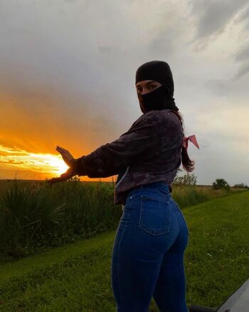 Full leaked Itscarolinamarie page private photo