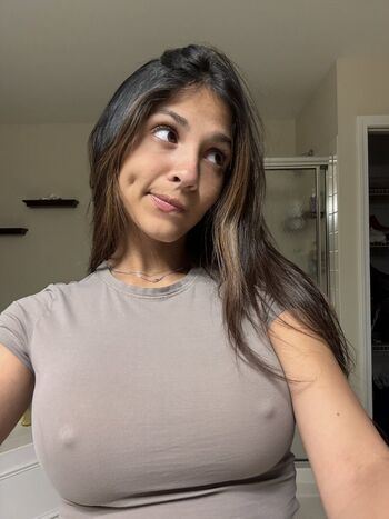Full leaked Itsellabailey private photo