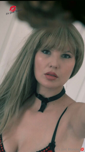 Full leaked Itsjustblondie private photo