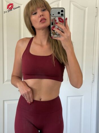 Full leaked Itsjustblondie private photo