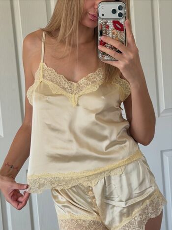 ItsJustblondie