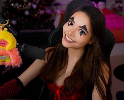 Full leaked Itskatchii  page private onlyfans photo