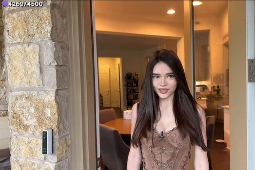 Full leaked Itskatchii  page private onlyfans photo