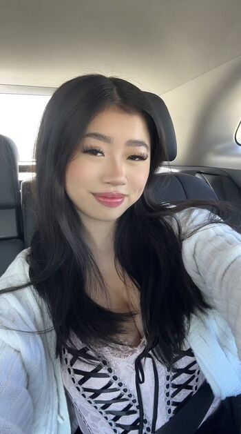 Full leaked Itskikiluo private photo