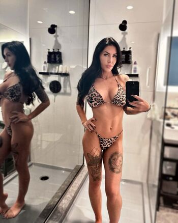 Full leaked Itskylie private photo