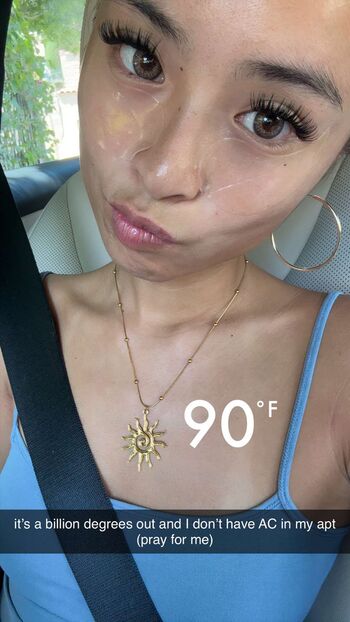 Full leaked Itslaaurr private photo