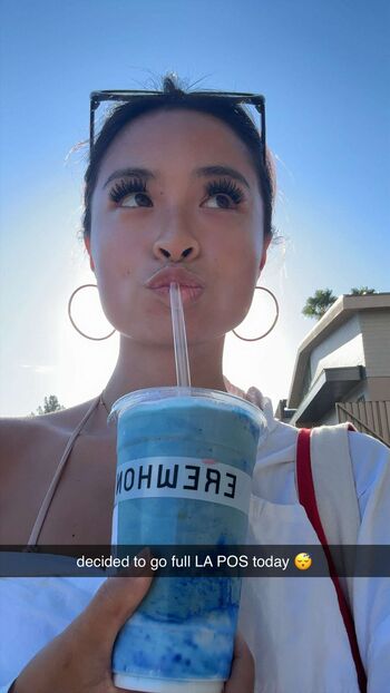 Full leaked Itslaaurr private photo