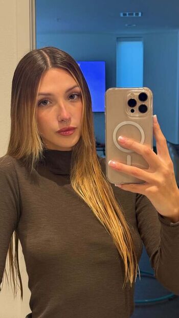 Full leaked Itsleahblack private onlyfans photo