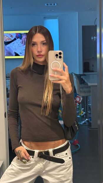 Full leaked Itsleahblack private onlyfans photo