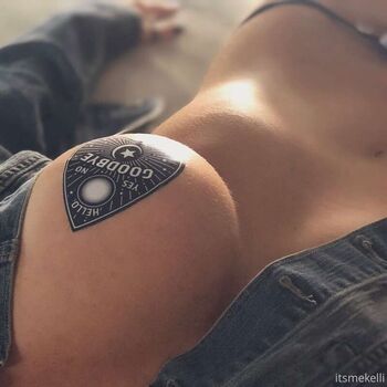 Full leaked Itsmekelli private onlyfans photo