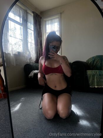 Full leaked Itsmercylee private photo