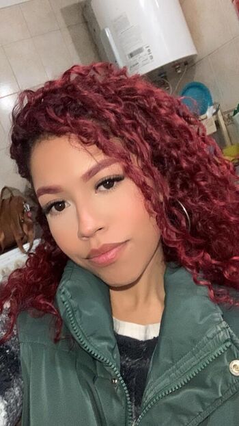 Full leaked Itsnahomi private onlyfans photo