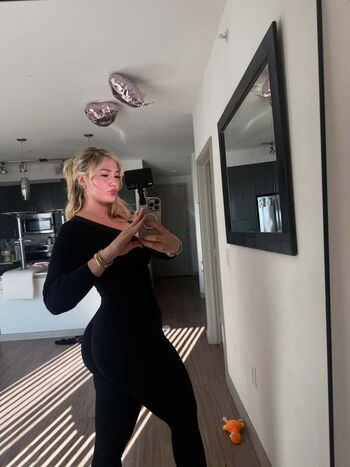 Full leaked Itsokayla private onlyfans photo