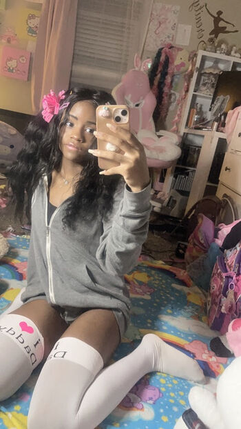 Full leaked Ittlevil private onlyfans photo