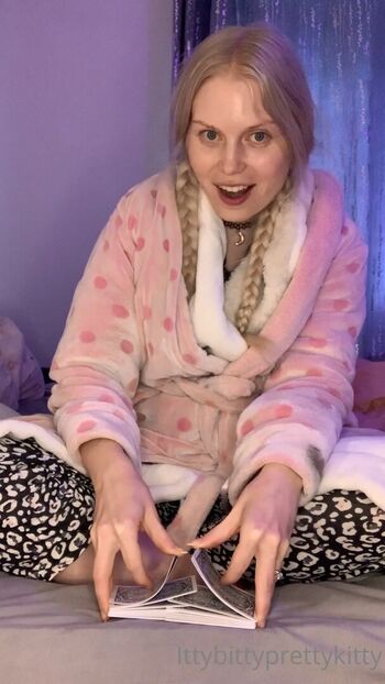 Full leaked Ittybittyprettykitty private photo