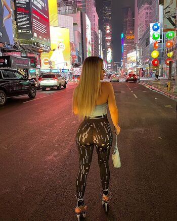 Full leaked Itziiaa page private photo