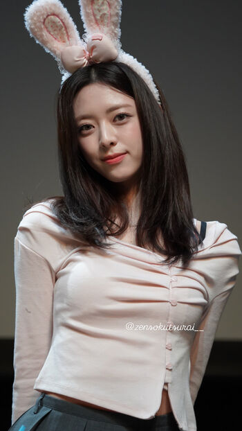 Full leaked Itzy all in us page private onlyfans photo