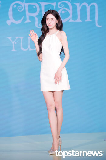 Full leaked Itzy all in us page private onlyfans photo