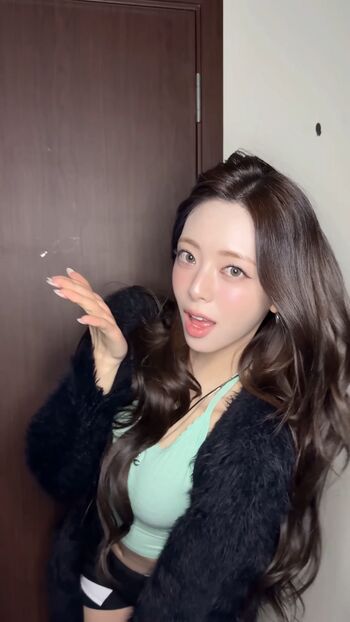 Full leaked Itzy all in us page private onlyfans photo