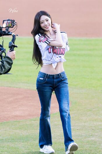 Full leaked Itzy all in us page private onlyfans photo