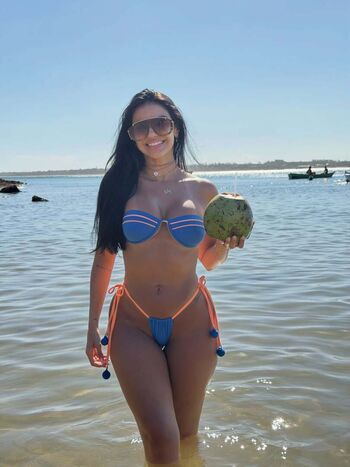 Full leaked Iuly lima private onlyfans photo