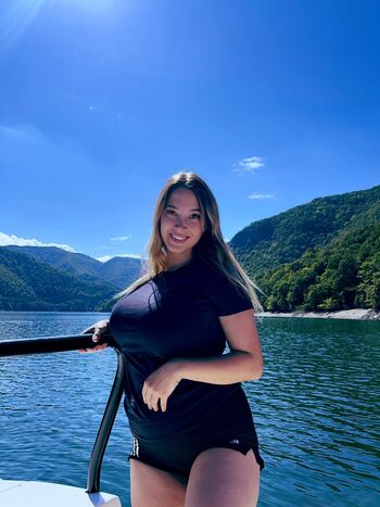 Full leaked Iunia feurdean page private onlyfans photo