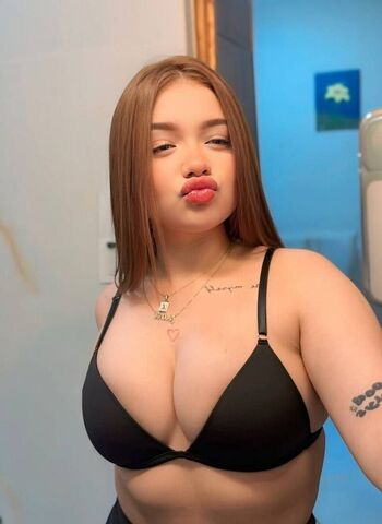Ivana Flores