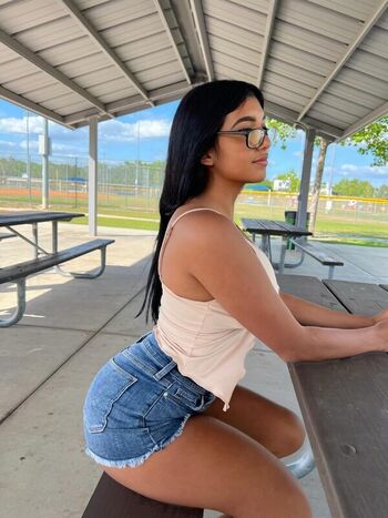 Full leaked Ivana khalifa private photo