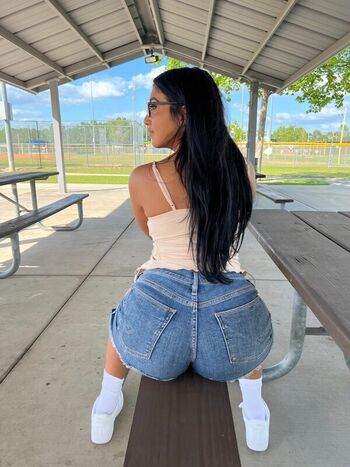 Full leaked Ivana khalifa private photo