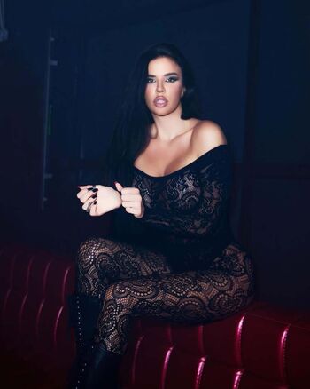 Full leaked Ivana knoll page private onlyfans photo