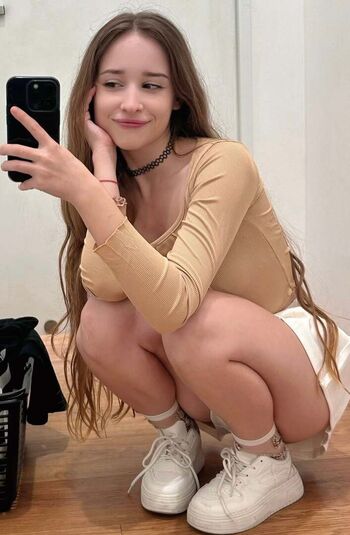 Full leaked Ivanka chan private photo