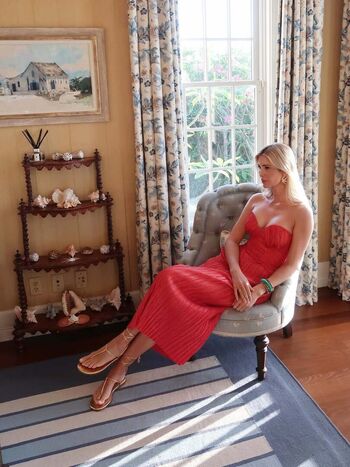 Full leaked Ivanka trump private photo