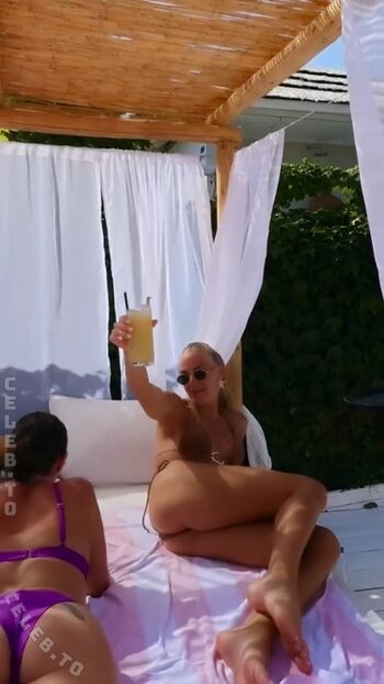 Full leaked Ivona dadic private photo