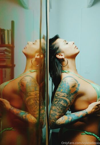 Full leaked Ivy lebelle page private photo