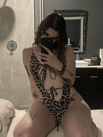 Full leaked Ivysnowxo private photo