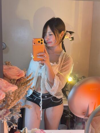 Full leaked Ivyyvon private onlyfans photo