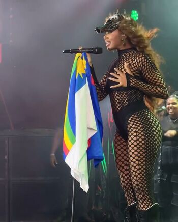 Full leaked Iza cantora page private onlyfans photo