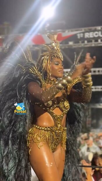 Full leaked Iza cantora private photo